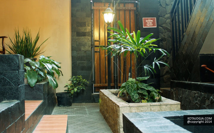 Oasis Hotel Yogyakarta