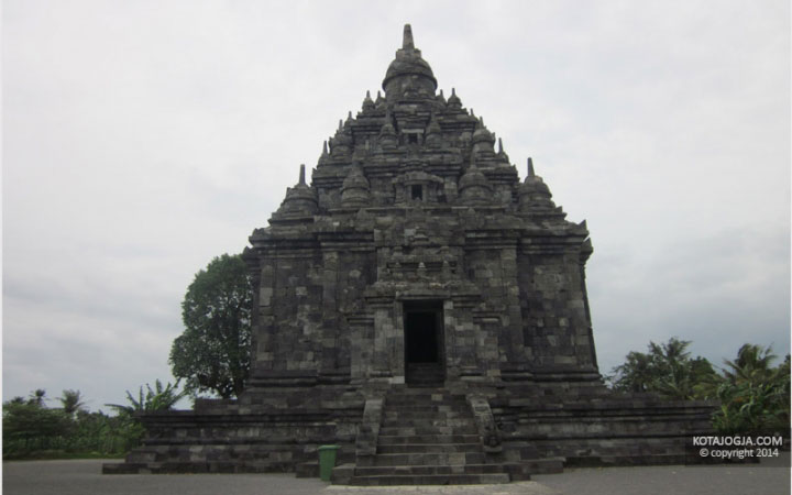 Candi Sojiwan Kecamatan Prambanan - kotajogja.com