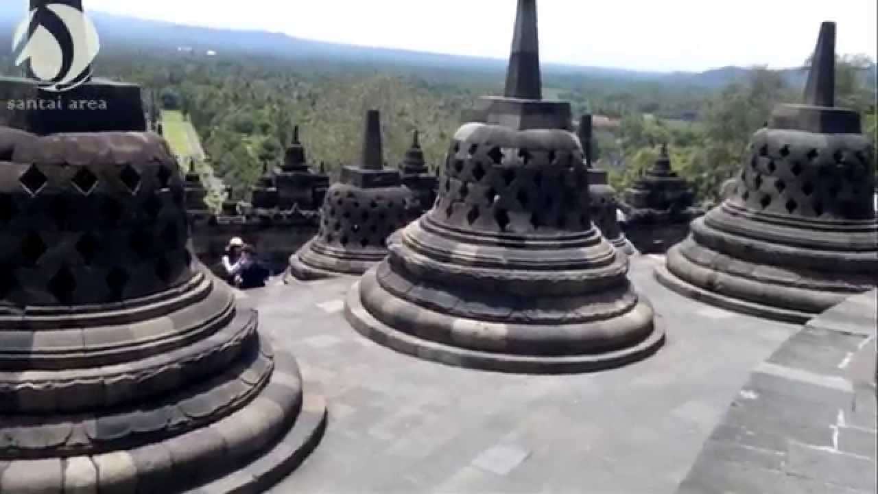 WISATA CANDI BOROBUDUR