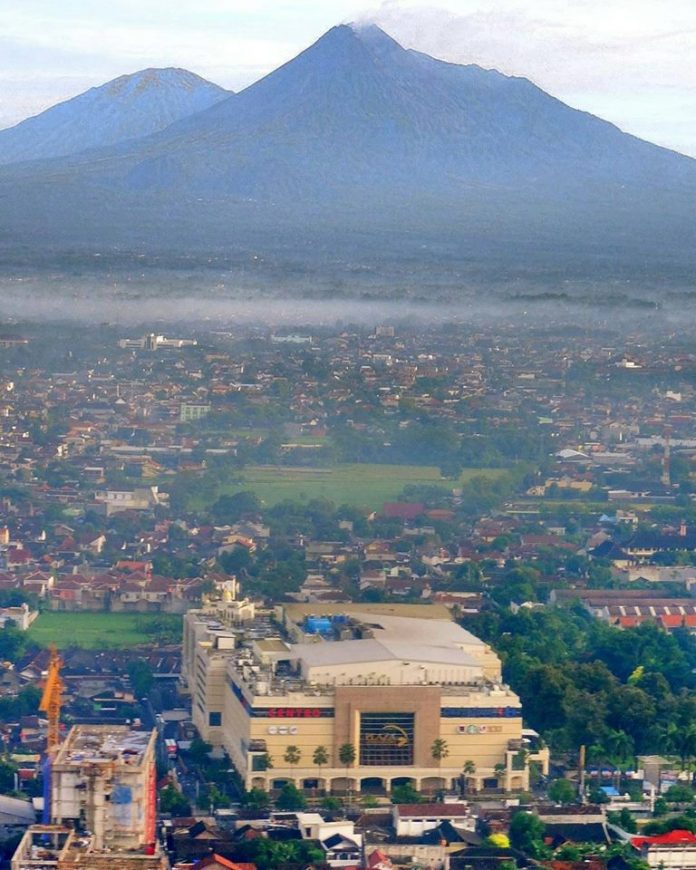 gagahnya merapi