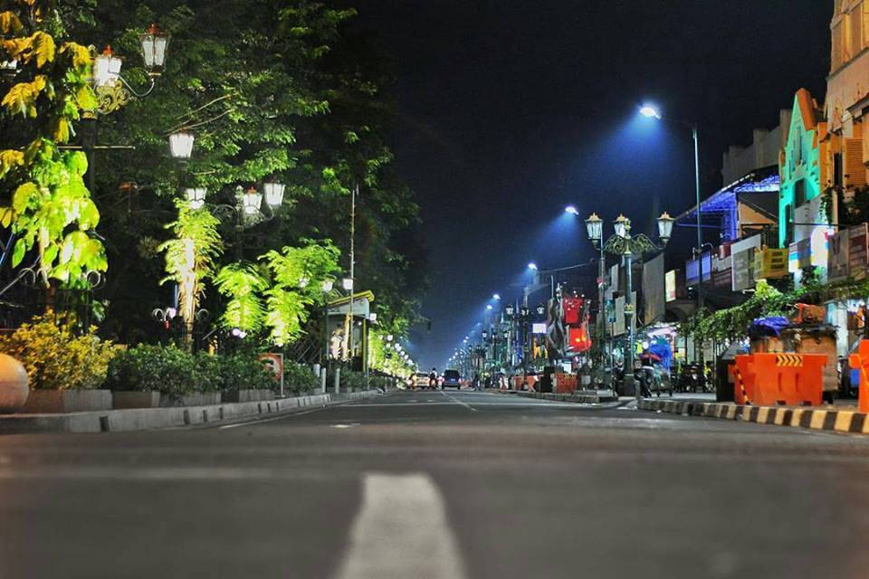 sepanjang jalan kenangan