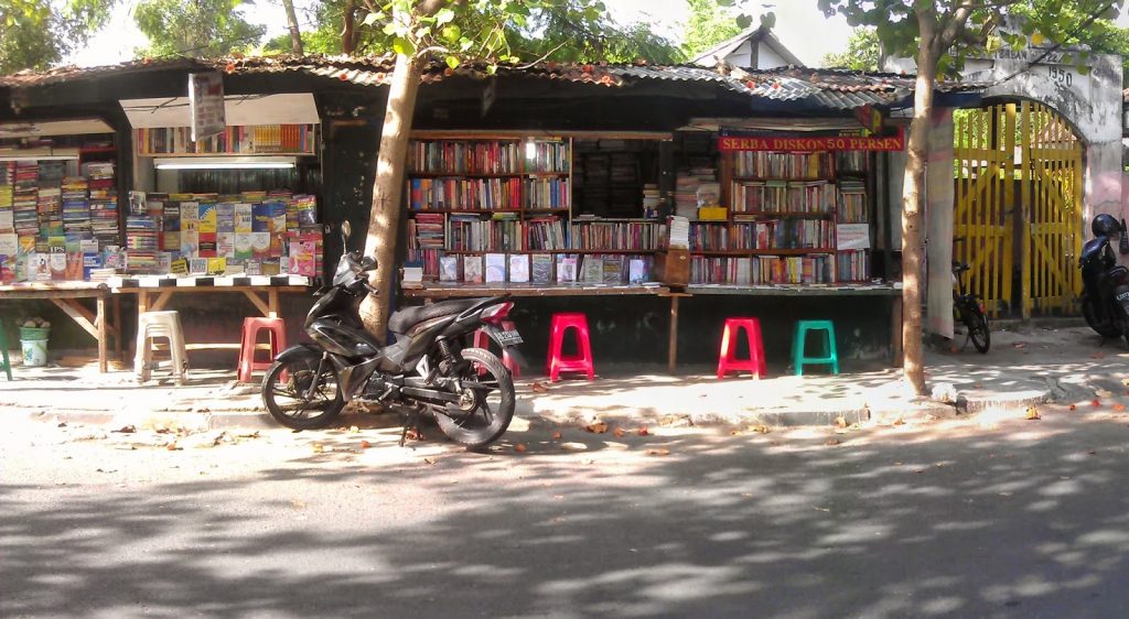 Tempat Beli  Buku  Murah  dan Paling Lengkap di Jogja